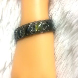 Stretch Polished Stone Bracelet